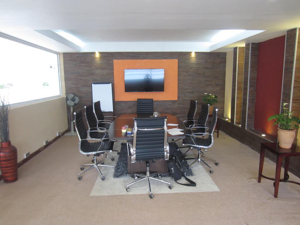 Zehneria Suites Hotel Nairobi Exterior foto